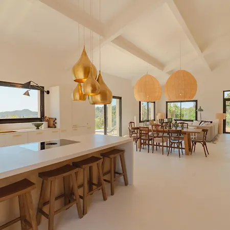 Villa Maison Douce By Terrys Homes *