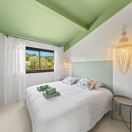 Maison Douce By Terrys Homes Ιέρ