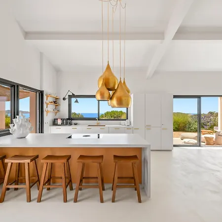 Βίλα Maison Douce By Terrys Homes Ιέρ
